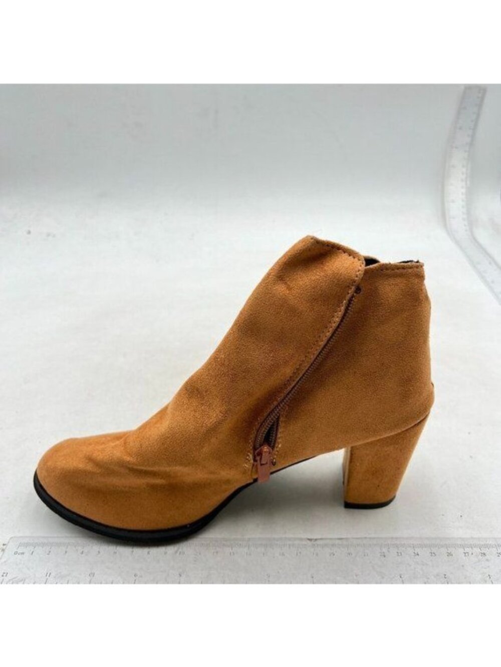 Women's Round Toe Flat Low Heel Ankle Booties Leather Elastic Side Panel Brown